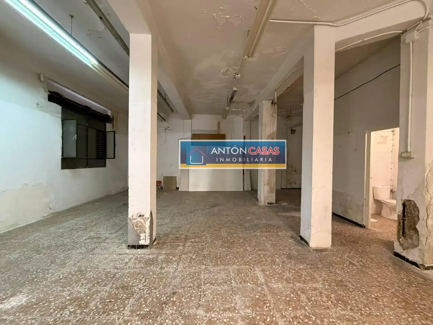Business premises for sale in Plaza Castelar - Mercado Central, imagen 4