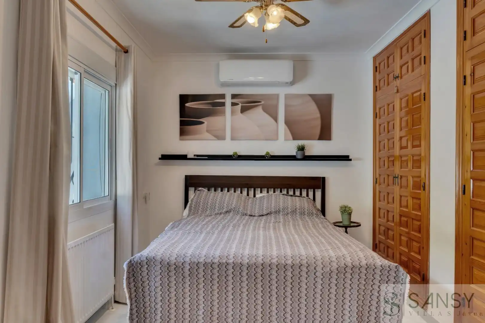 Bedroom of Houses for sale in Jávea / Xàbia  with Air Conditioner, Terrace and Storage room