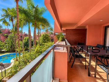 Flat with balcony to rent in C. Sefardi