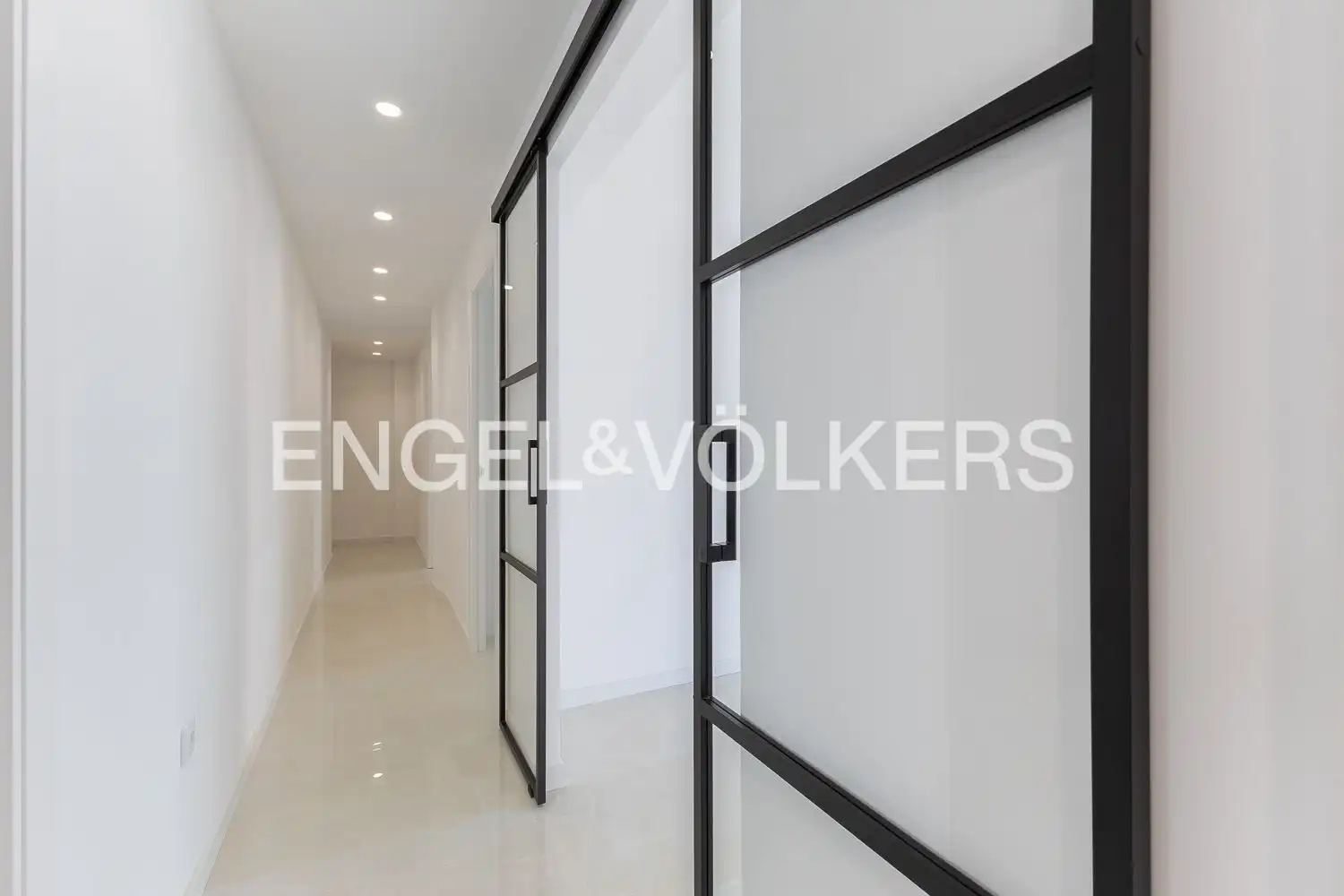 Piso en venta en Valencia con Aire acondicionado, Calefacción y Balcón