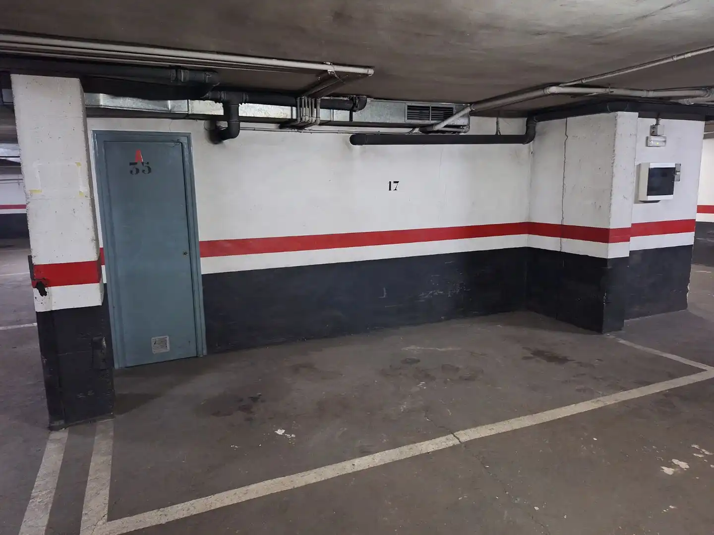Parkplatz von Garage zum Verkauf in  Logroño