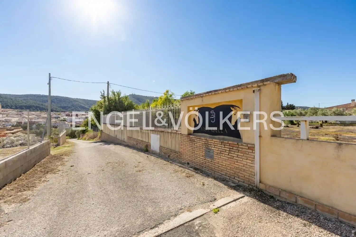 Vista exterior de Casa o chalet en venta en Enguera con Aire acondicionado, Calefacción y Jardín privado