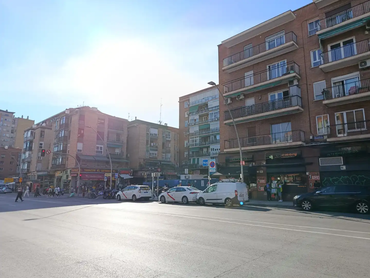 Vista exterior de Planta baja en venta en Madrid