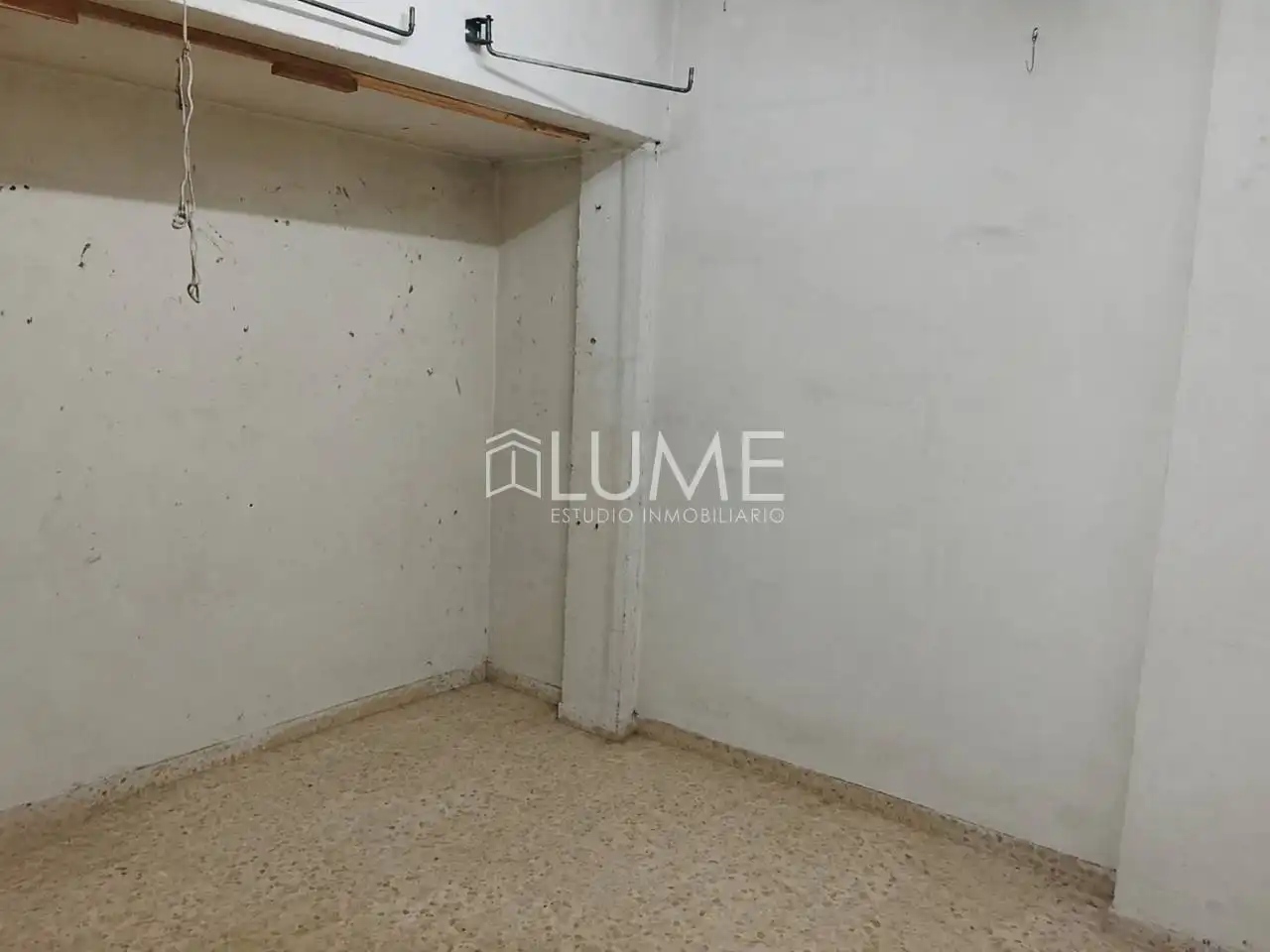 Houses for sale in Sevilla  with Air Conditioner and Community pool