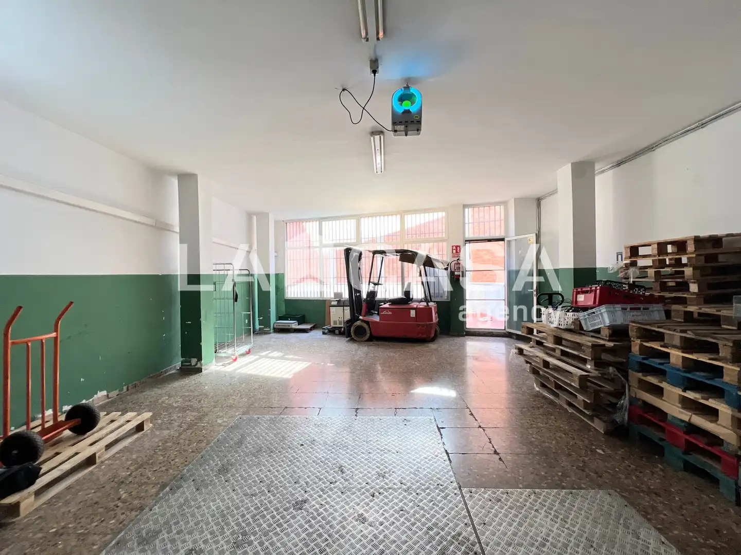 Local comercial en venda a Salut - Lloreda, imagen 3