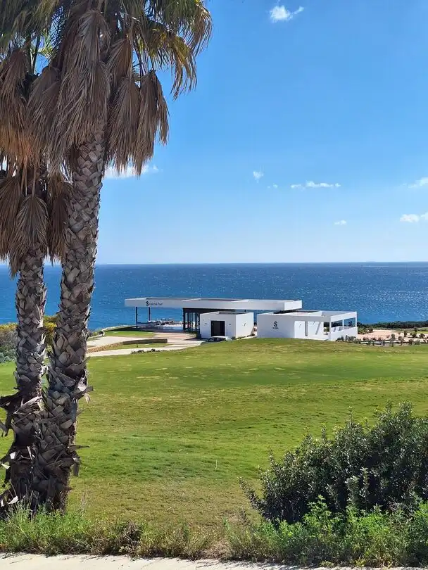 Exterior view of Duplexes for rent in La Alcaidesa  with Air Conditioner, Heating and Private garden