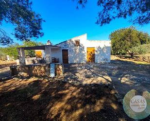 Vista exterior de Finca rústica en venda en L'Ametlla de Mar 