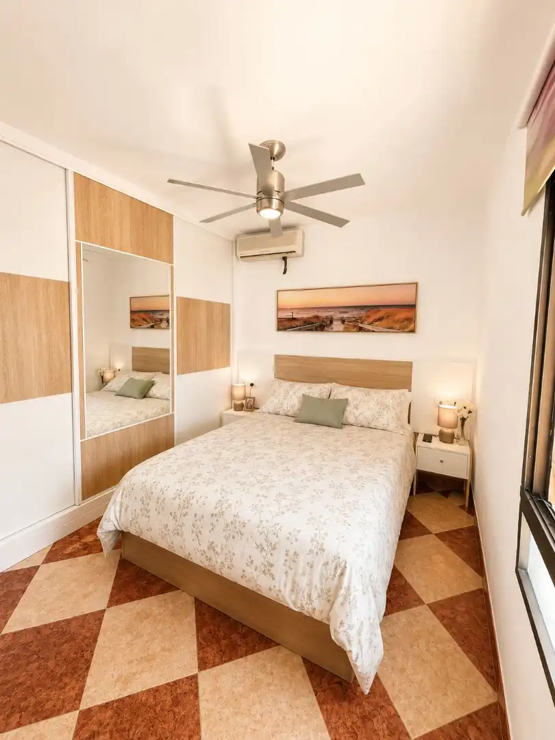 Habitación de Casa o chalet en venta en Alhaurín de la Torre con Aire acondicionado, Jardín privado y Terraza
