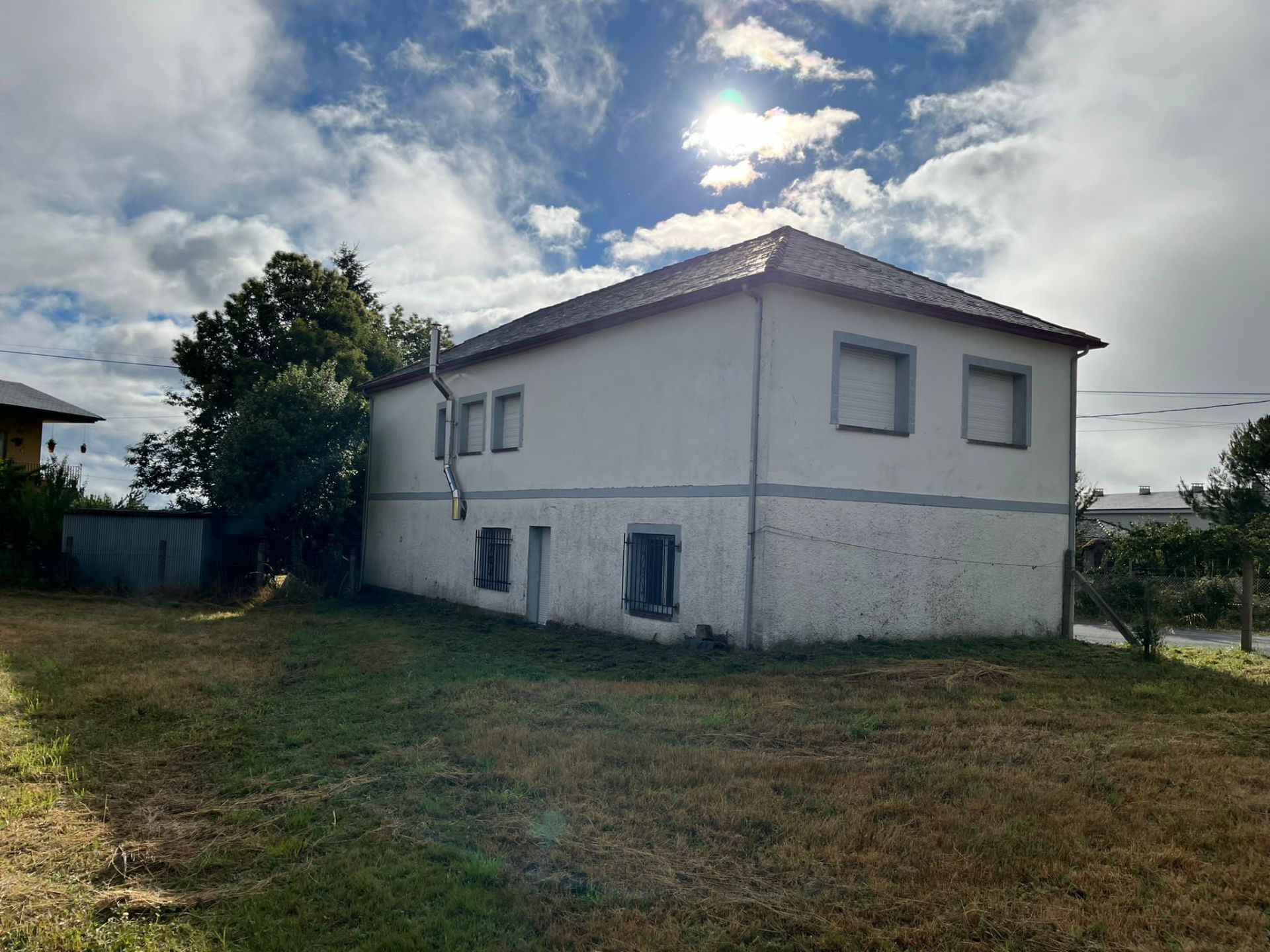 Außenansicht von Country house zum verkauf in A Pobra de Trives 