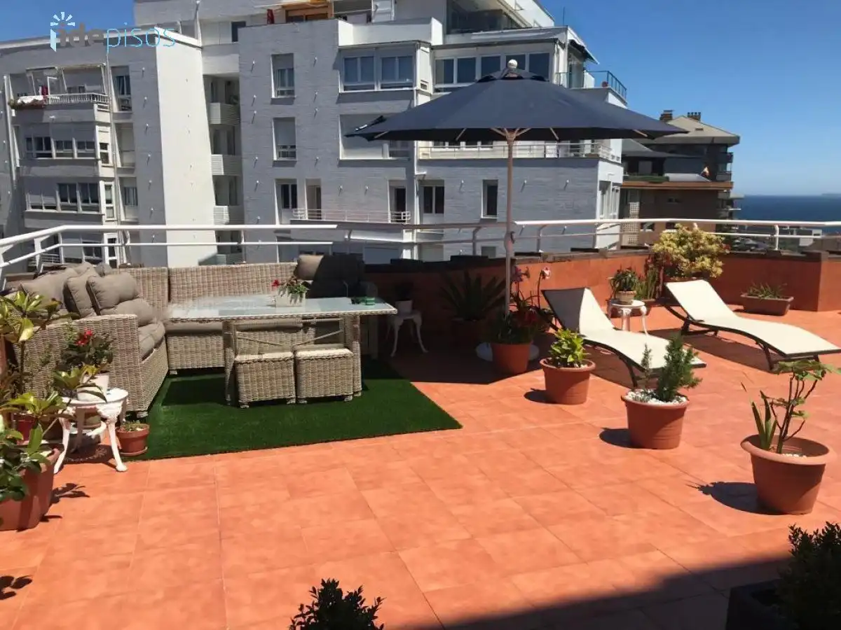 Flat for rent in Avenida CANTABRIA, Valdenoja