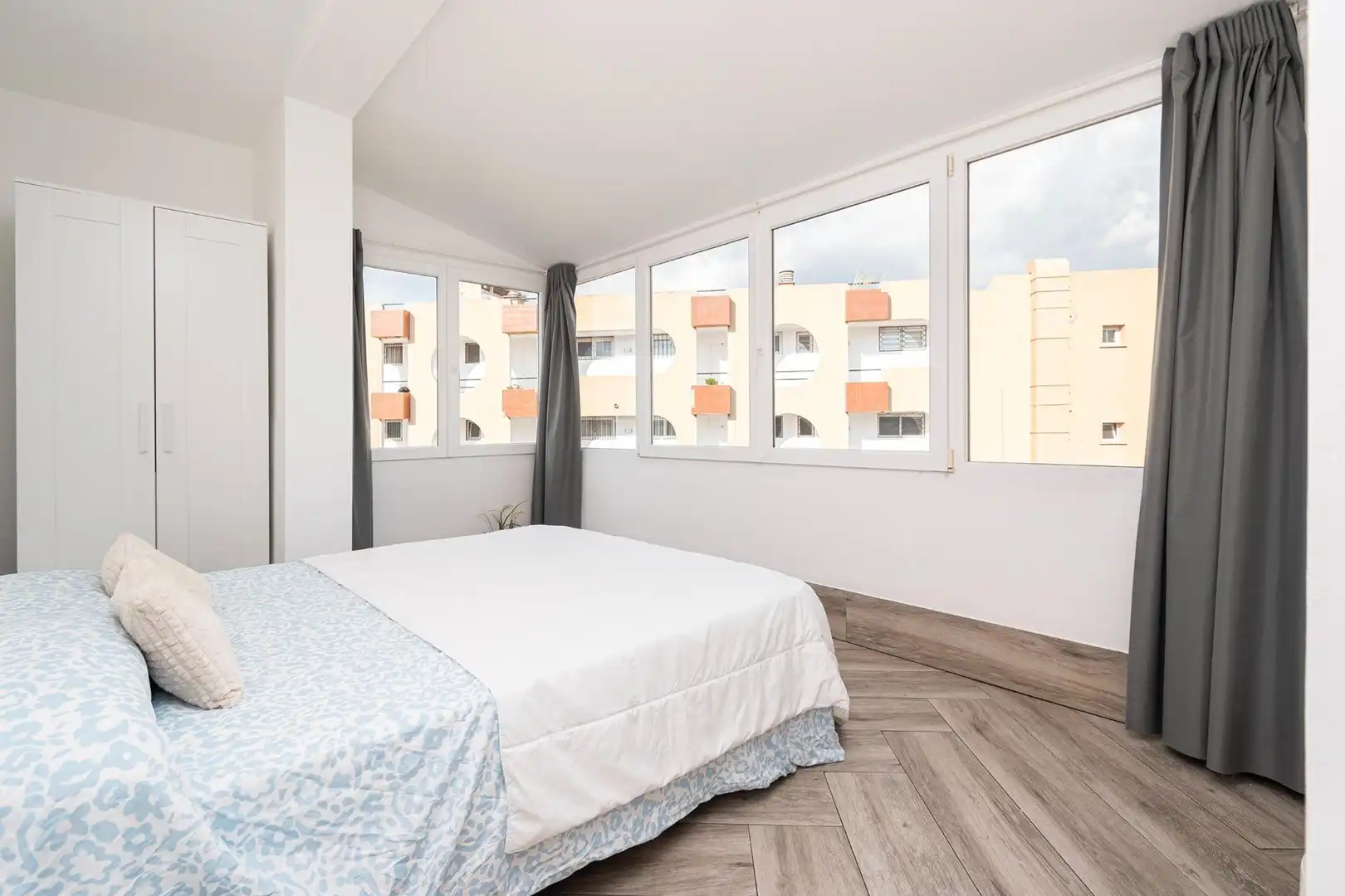 Bedroom of Attic for rent in Calvià  with Air Conditioner, Terrace and Balcony