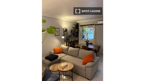 Photo 2 of Flat for rent in Valdeacederas, Madrid Capital