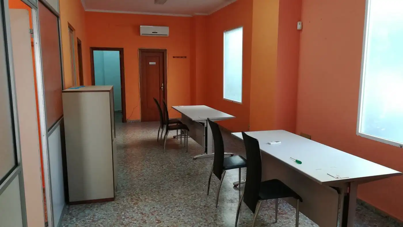 Local comercial de lloguer a Algemesí, imagen 2