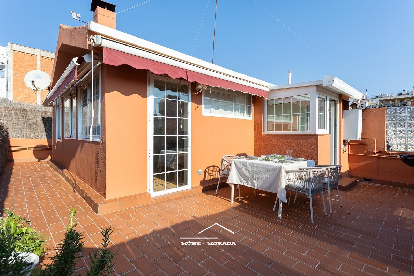 Terrace of Study to rent in  Barcelona Capital  with Air Conditioner, Heating and Terrace
