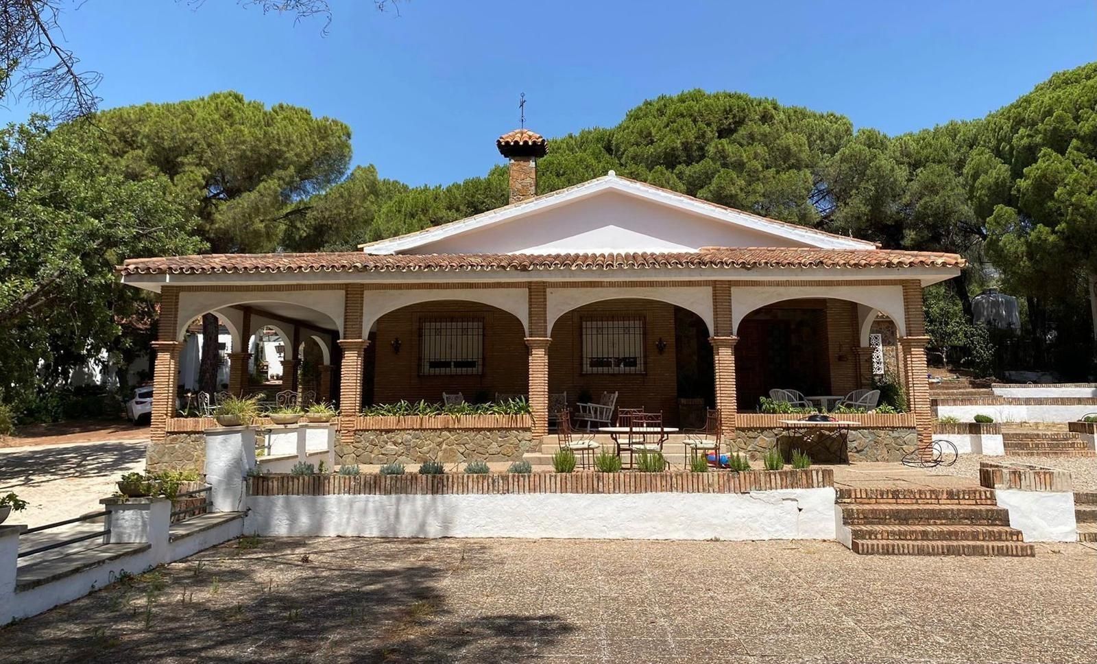 Jardí de Casa o xalet en venda en  Córdoba Capital amb Aire condicionat, Calefacció i Jardí privat