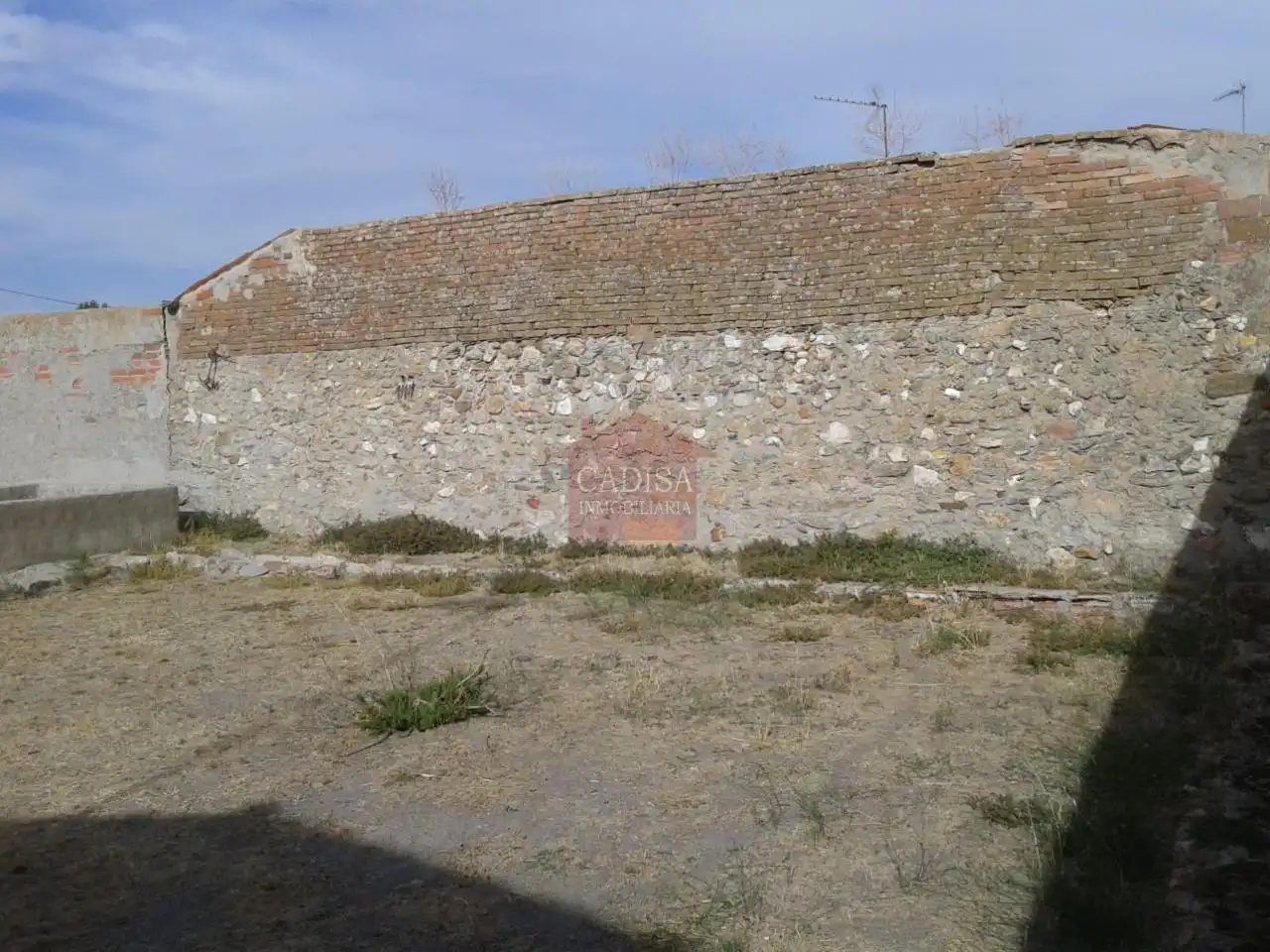 Residencial en venda en Salmoral