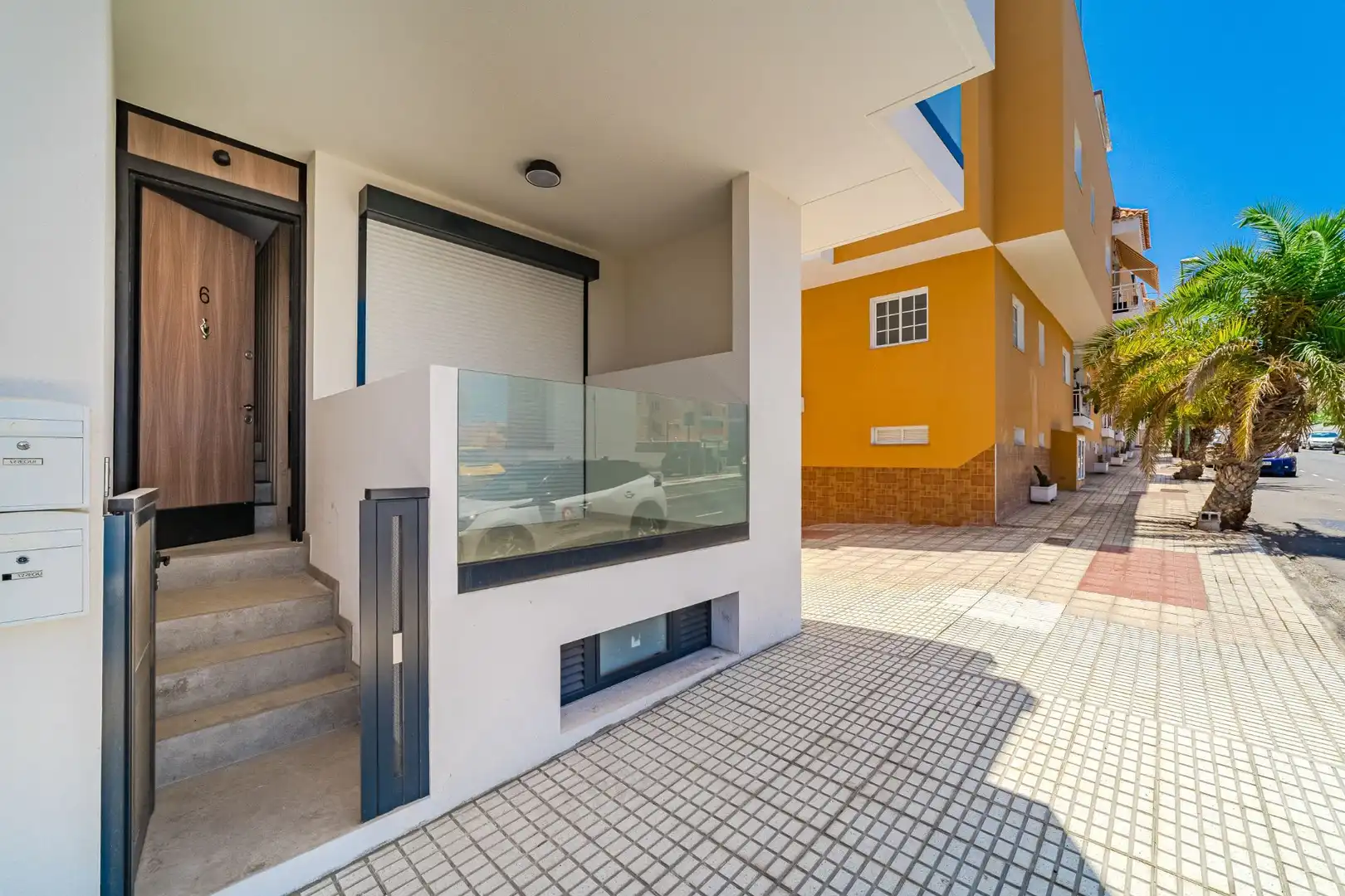 Vista exterior de Casa o chalet en venta en Guía de Isora con Terraza