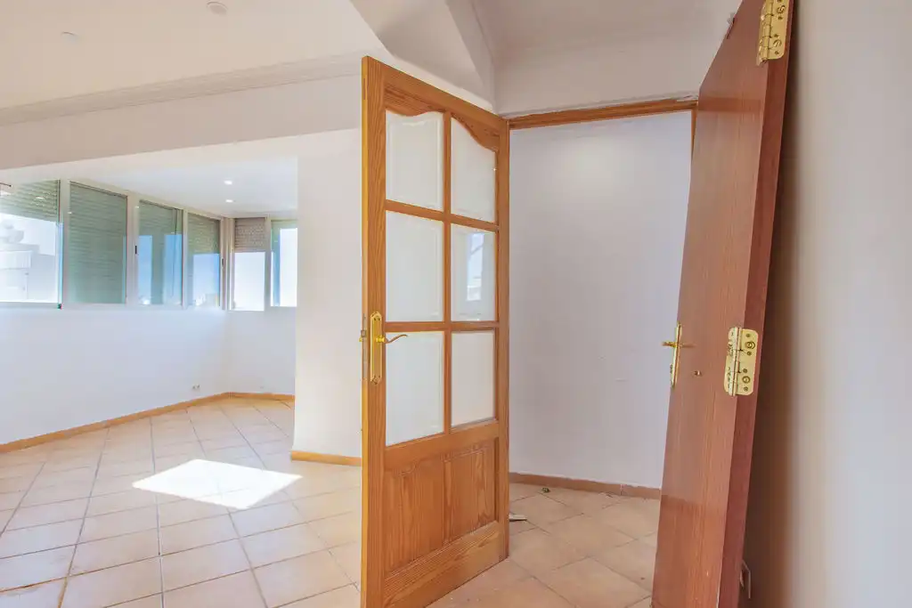Ático con ascensor en venta en C/ José Martínez, imagen 2