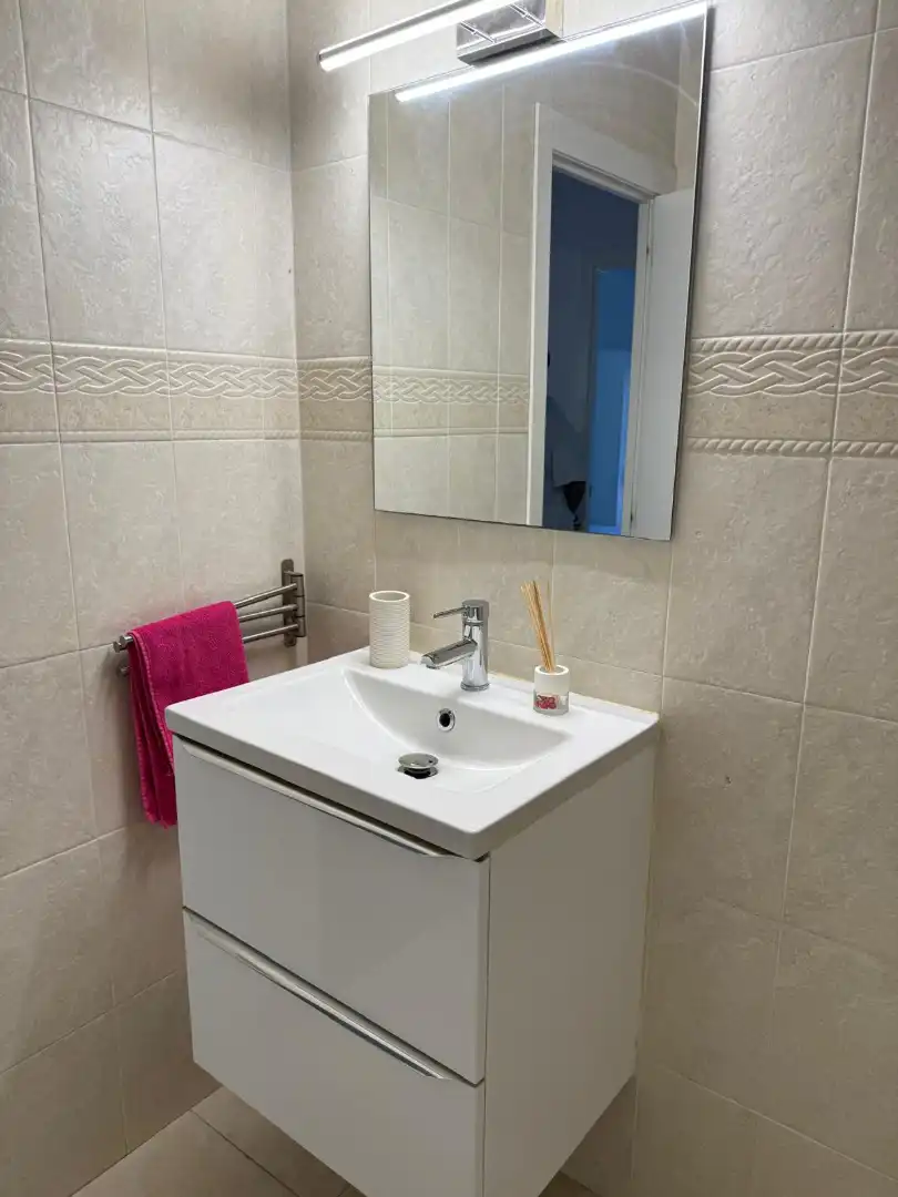 Baño de Piso en venta en  Palma de Mallorca con Amueblado, Horno y Lavadora