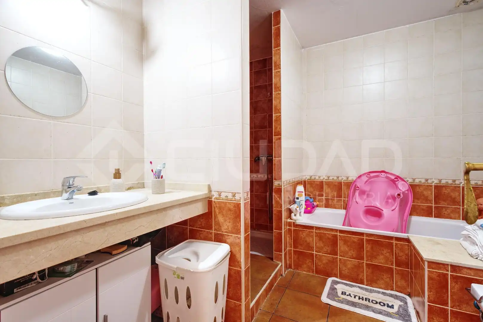 Baño de Casa adosada en venta en Sanlúcar de Barrameda con Jardín privado, Terraza y Piscina comunitaria