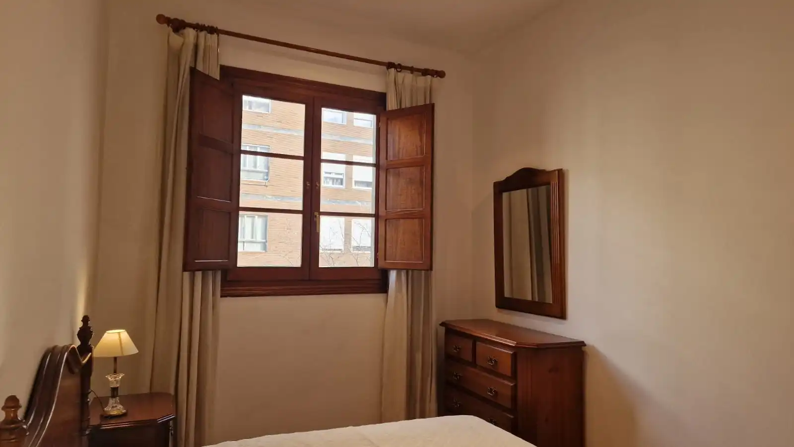 Flat with terrace to rent in Calle VINATEA, imagen 20