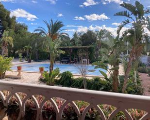 Piscina de Casa o xalet en venda en San Vicente del Raspeig / Sant Vicent del Raspeig amb Aire condicionat, Jardí privat i Traster