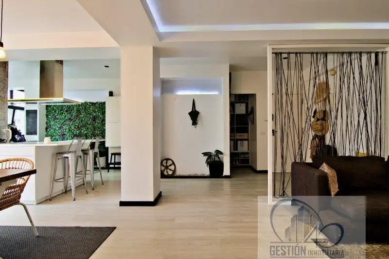Piso en venta en Santa Cruz de Tenerife con Aire acondicionado, Parquet y Balcón