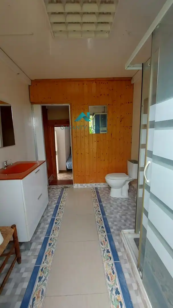 Bany de Casa o xalet en venda en Dos Hermanas amb Aire condicionat, Jardí privat i Traster