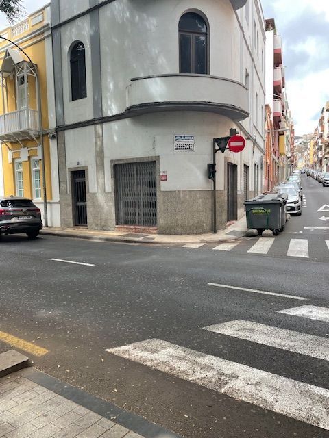 Geschaftsraum zur Miete in Salamanca - Uruguay, Centro - Ifara