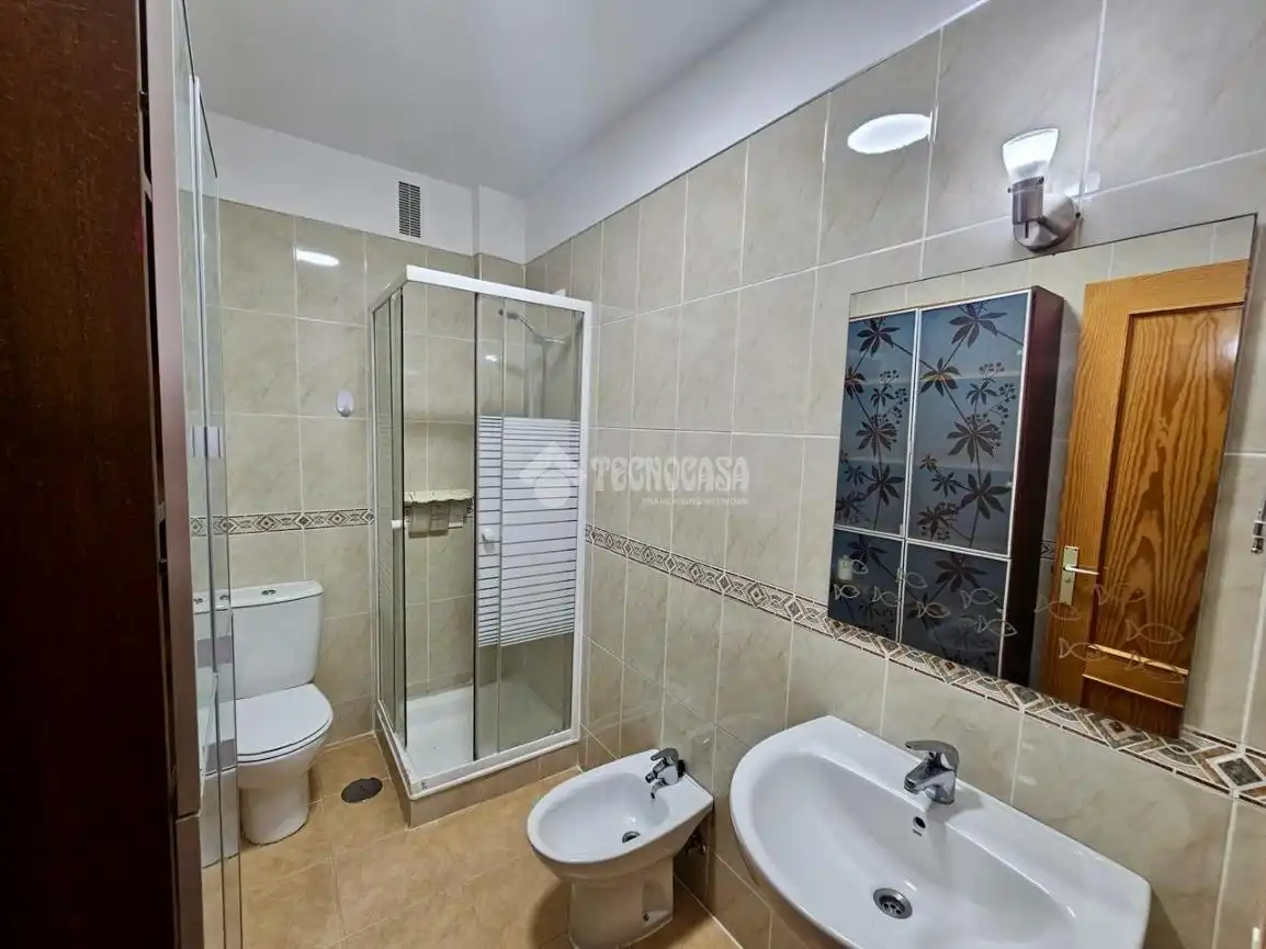 Baño de Piso en venta en Güímar con Balcón