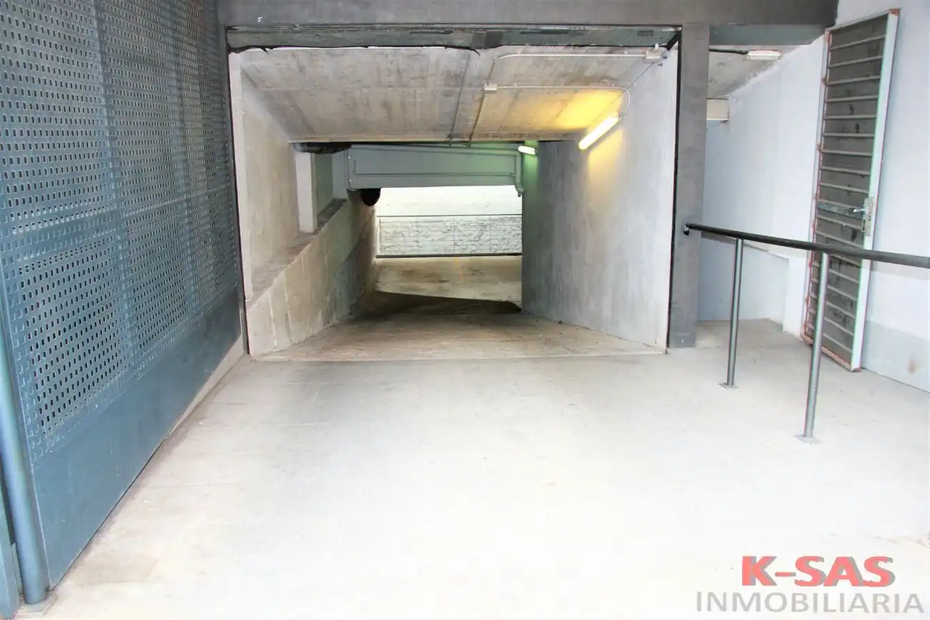 Double for sale in Carrer de Miramar 6, imagen 5