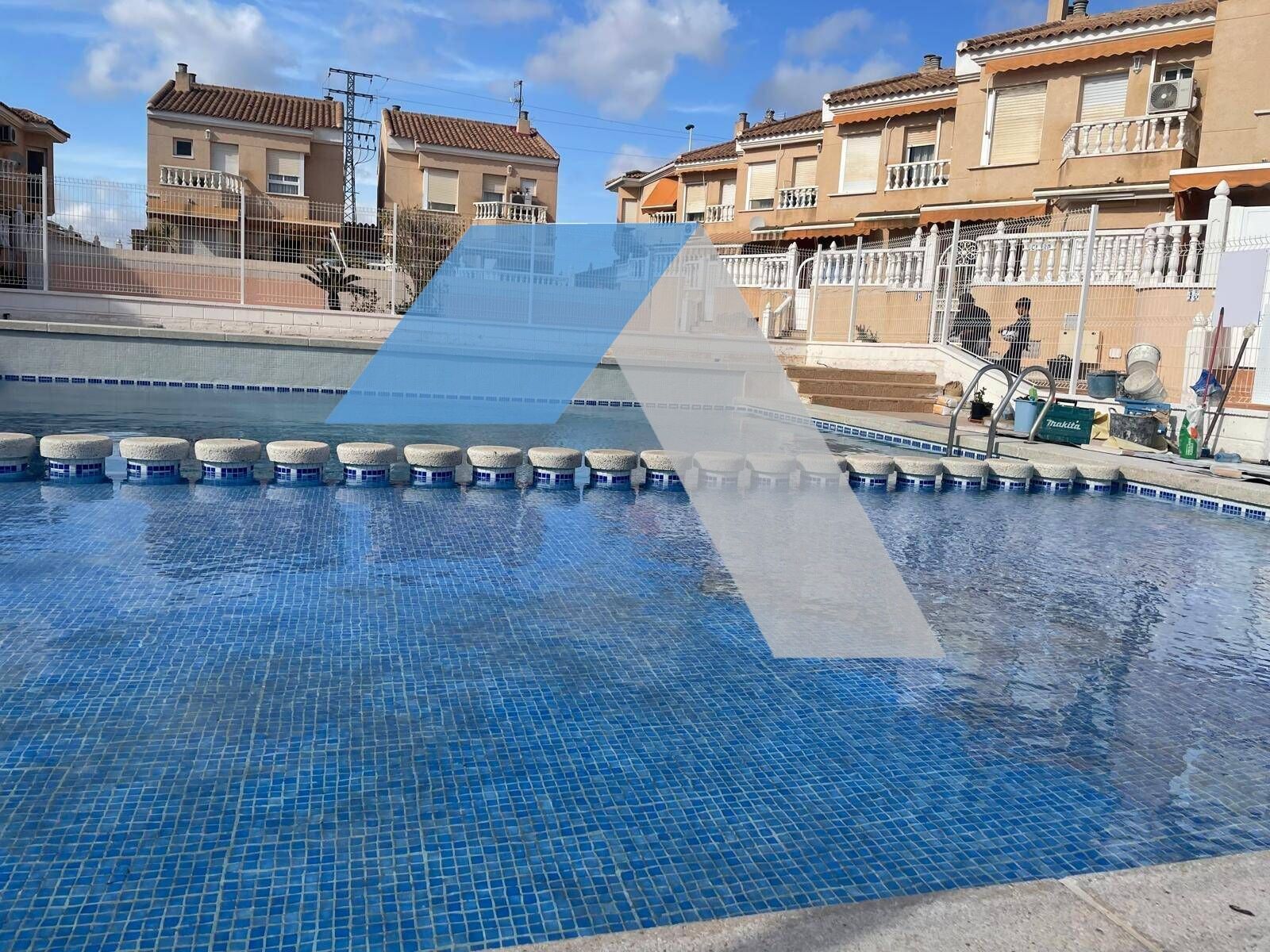 Piscina de Casa adosada en venda en Santa Pola amb Aire condicionat, Calefacció i Parquet