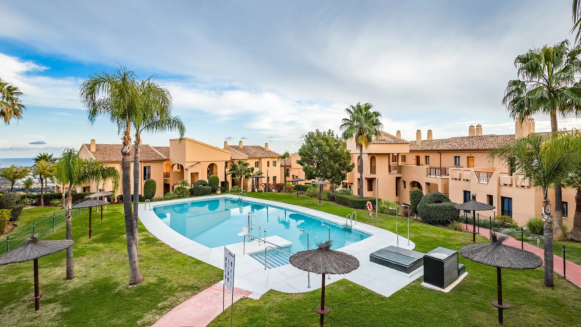 Àtic amb piscina en venda a Benahavís pueblo, imagen 25