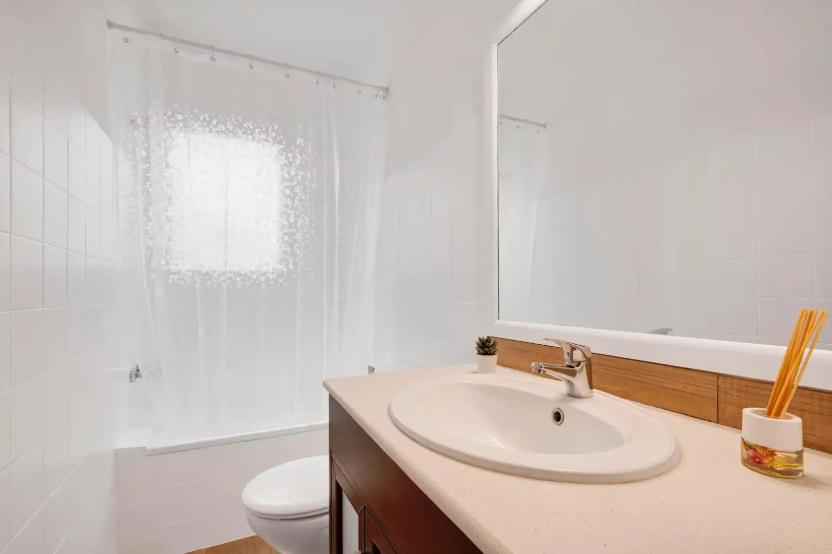Apartments for rent in Carrer MORENETA, Mas Masó - Hospital