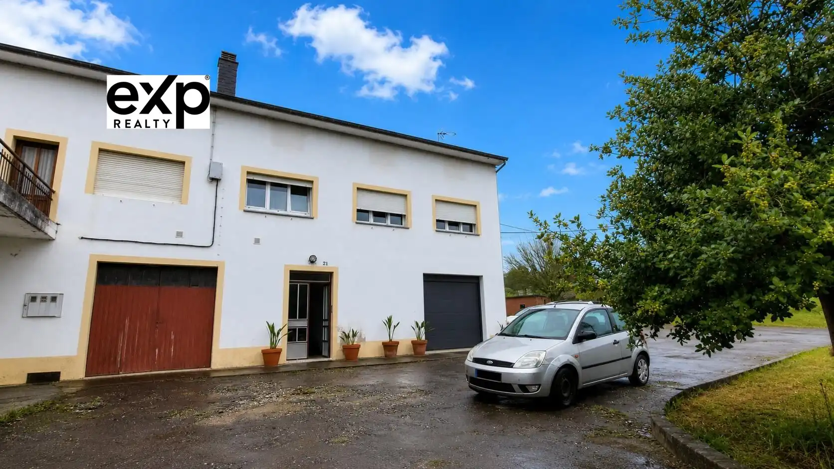 Vista exterior de Piso en venta en Cervo con Calefacción, Jardín privado y Terraza