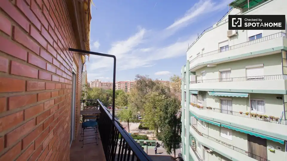Wohnung mit Terrasse zur Miete in Quatre Carreres, imagen 11