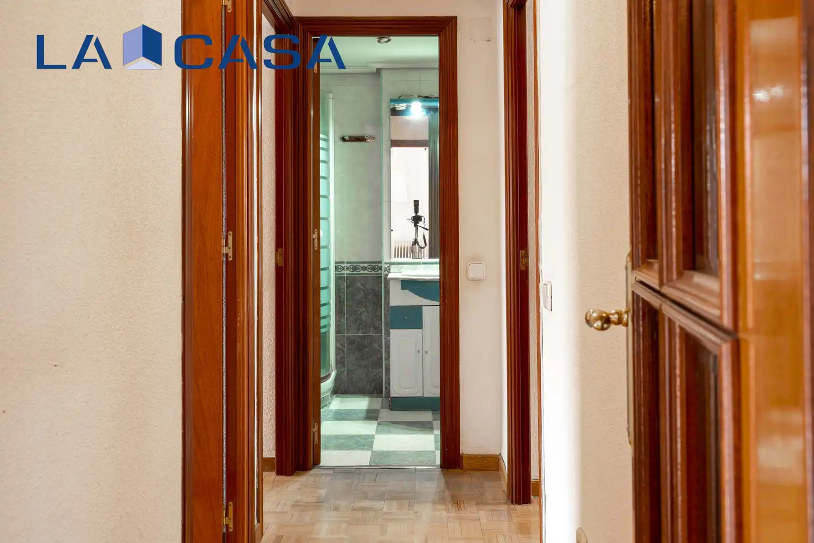 Piso en venta en Madrid con Calefacción y Terraza