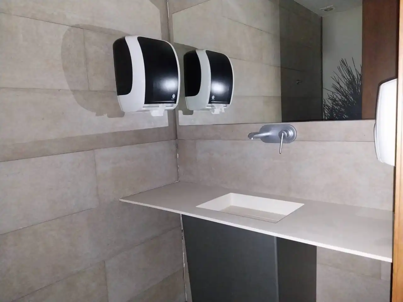 Office space with lift for sale in Avenida Corts Catalanes, imagen 17