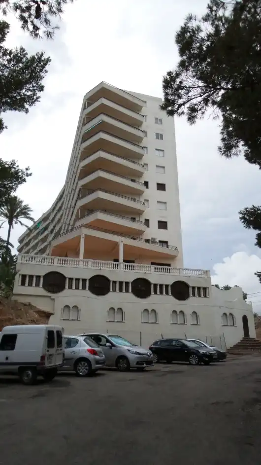 Vista exterior de Piso en venta en Mont-roig del Camp con Alarma