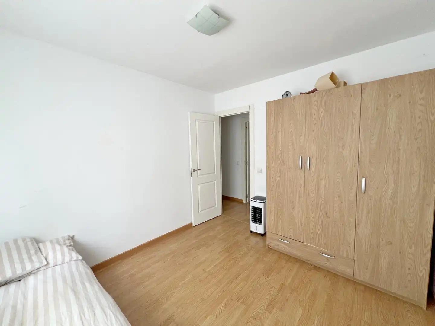 Schlafzimmer von Wohnung zum Verkauf in Torremolinos mit Klimaanlage, Privatgarten und Terrasse