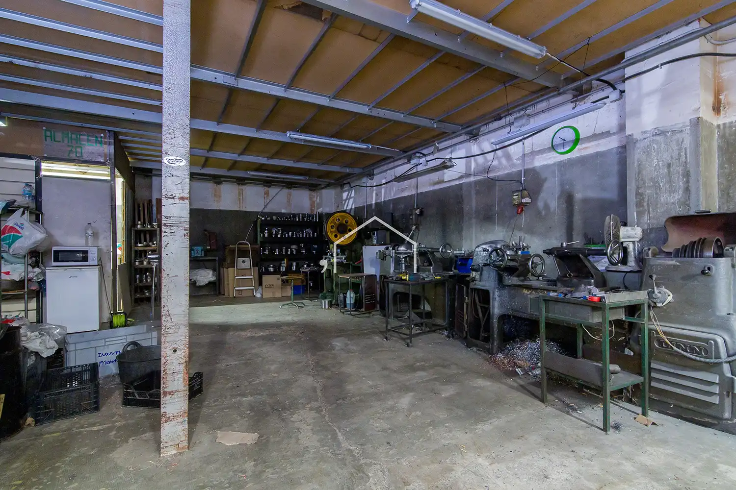 Industrial buildings for sale in Barcelona