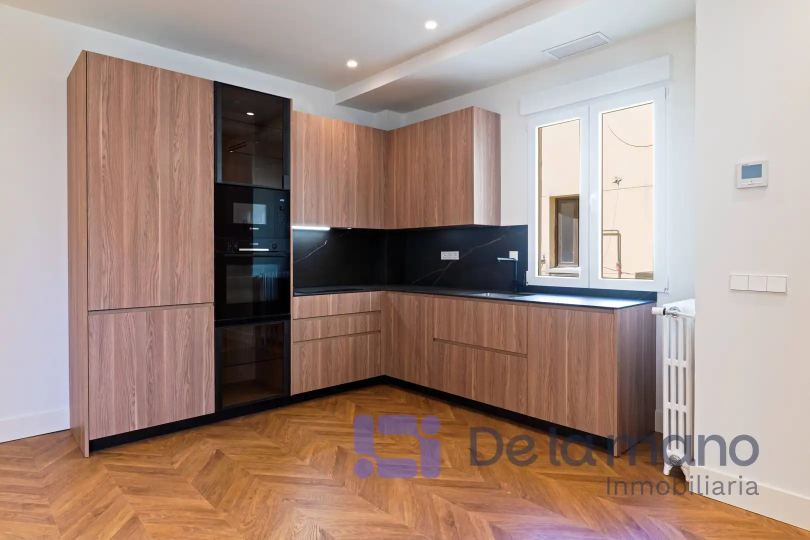 Cocina de Ático en venta en Madrid con Aire acondicionado, Calefacción y Parquet