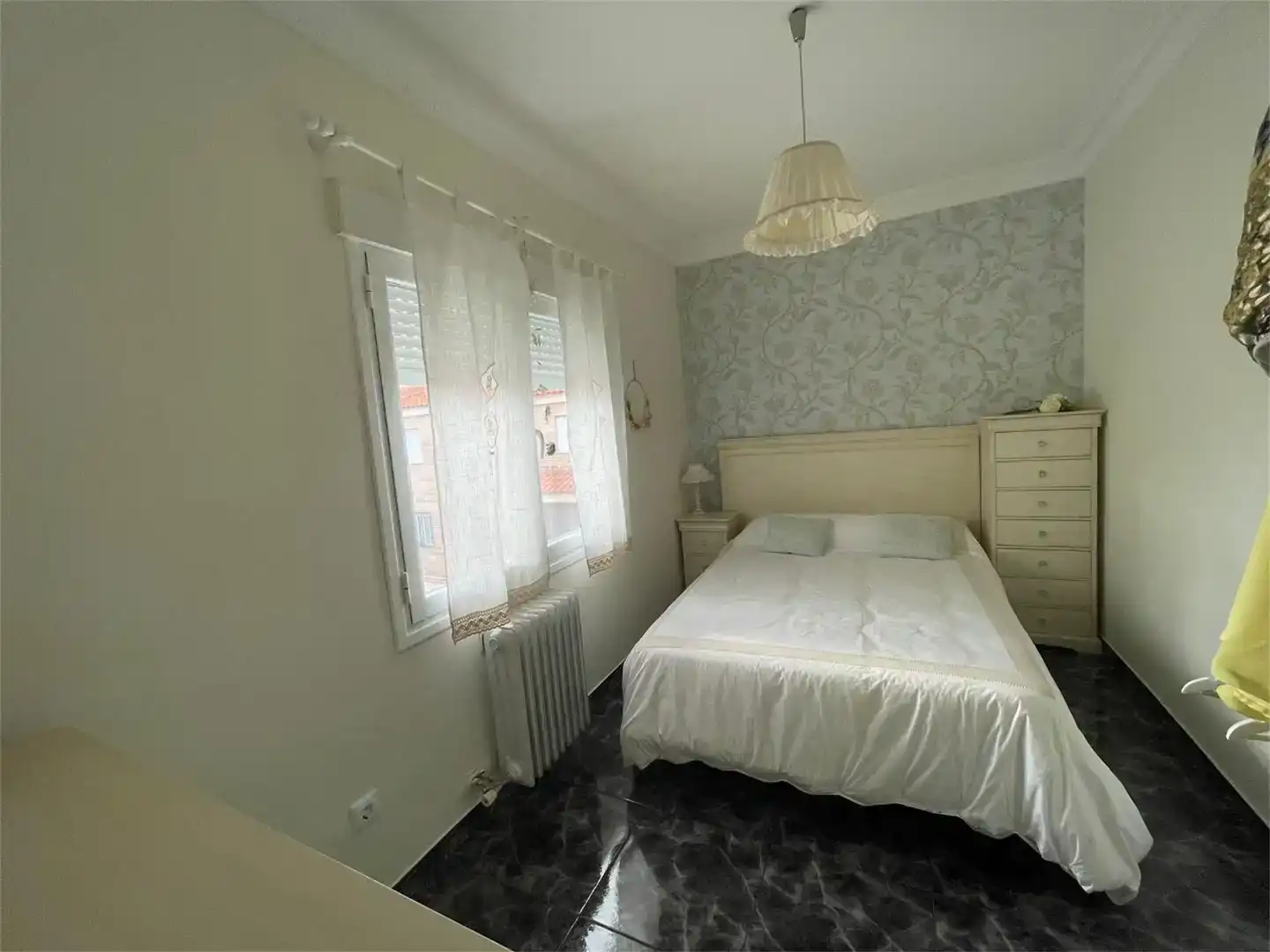 Habitación de Piso en venta en Los Navalucillos con Trastero, Amueblado y Balcón