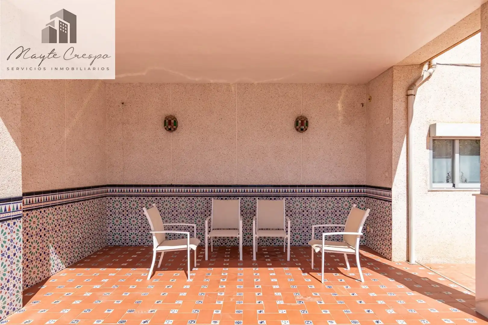 Terraza de Casa adosada en venta en Jun con Terraza, Amueblado y Alarma