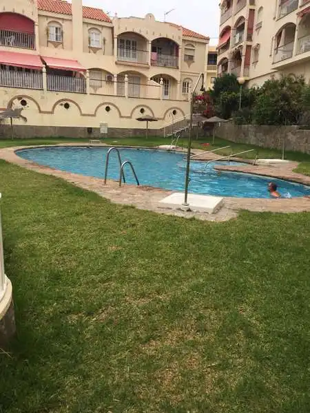 Schwimmbecken von Wohnung zur Miete in Roquetas de Mar mit Terrasse, Möbliert und Gemeinschaftspool