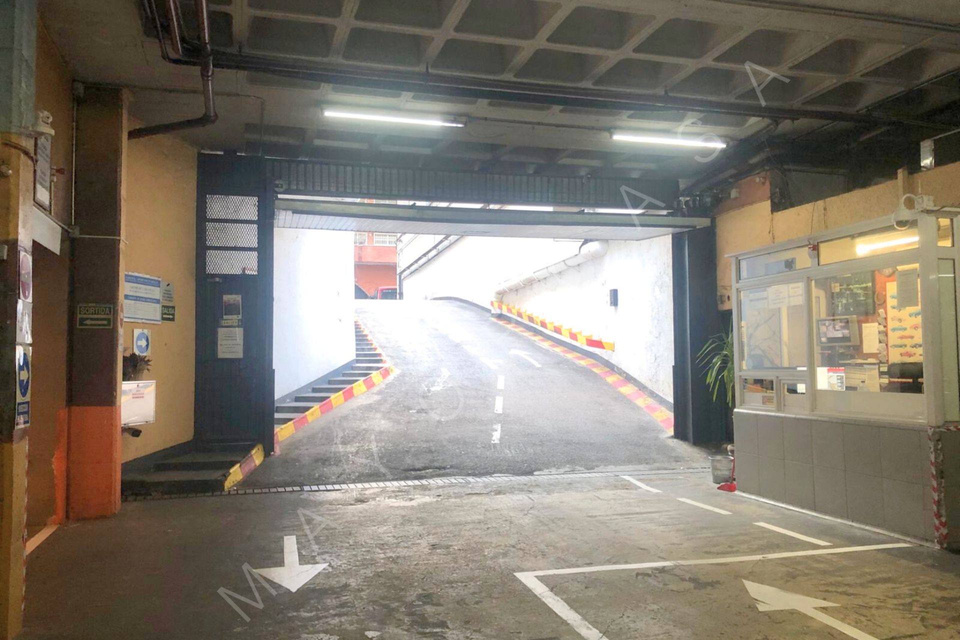 Aparcament de Garatge en venda en  Barcelona Capital