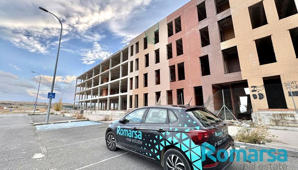 Foto 1 de Edifici en venda a Jesús Grande Aparicio, Sónsoles, Ávila