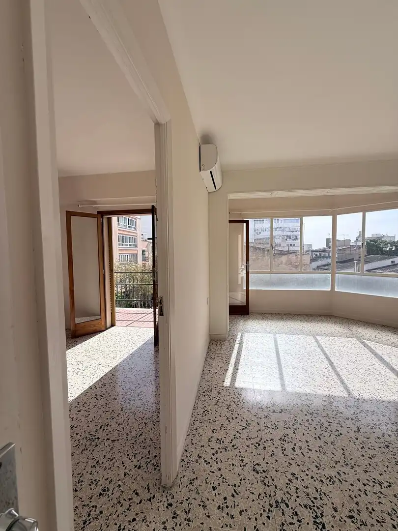 Apartments for rent in Santa Catalina
