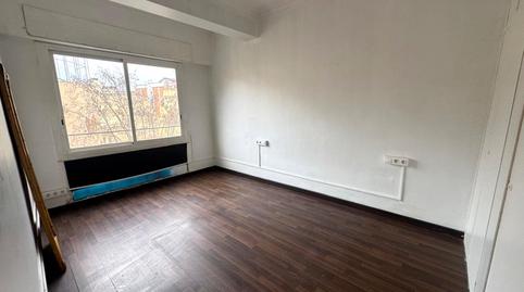 Photo 5 of Flat for sale in El Camp de l'Arpa del Clot,  Barcelona Capital