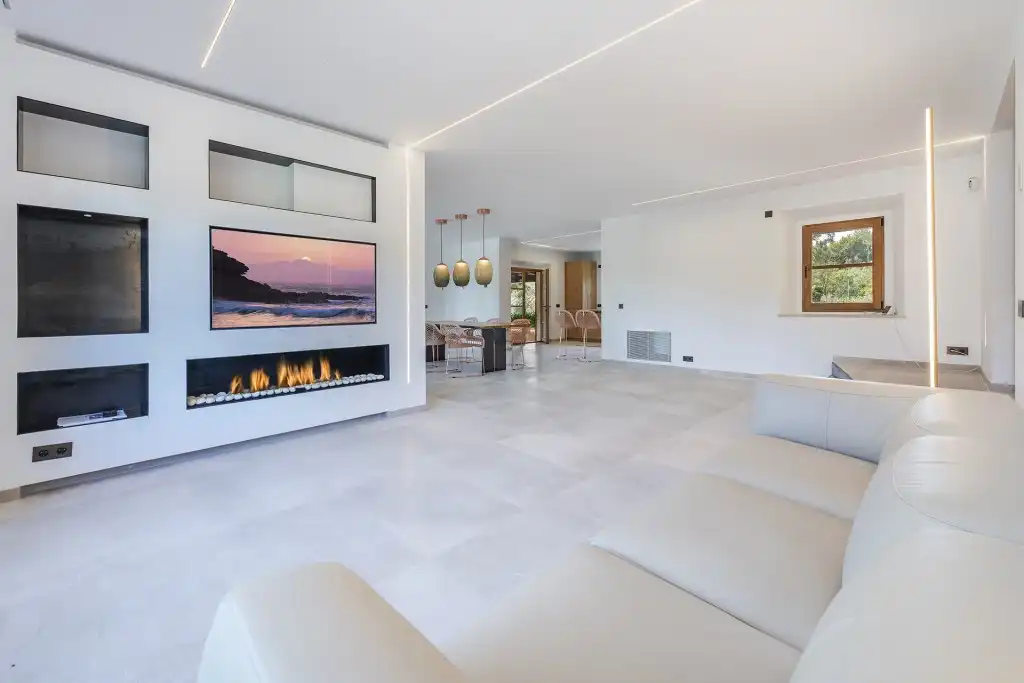 Sala de estar de Finca rústica en venta en Pollença con Aire acondicionado, Calefacción y Jardín privado